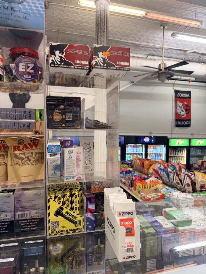 Glass and accessories behind the counter